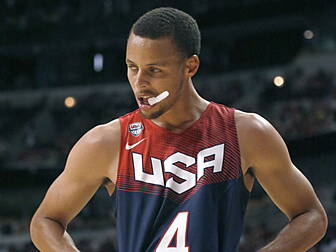 Steph Curry announces he will...